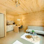 Apusenity- Refugiu Modern In Inima Naturii, Aproape De Cluj-Napoca