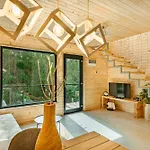 Apusenity- Refugiu Modern In Inima Naturii, Aproape De * Cluj-Napoca