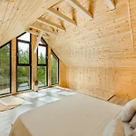 Apusenity- Refugiu Modern In Inima Naturii, Aproape De * Cluj-Napoca