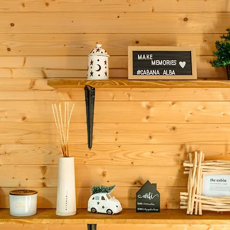 Apusenity- Refugiu Modern In Inima Naturii, Aproape De Вілла *