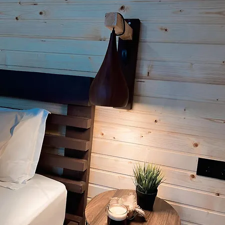 Villa Apusenity- Refugiu Modern In Inima Naturii, Aproape De