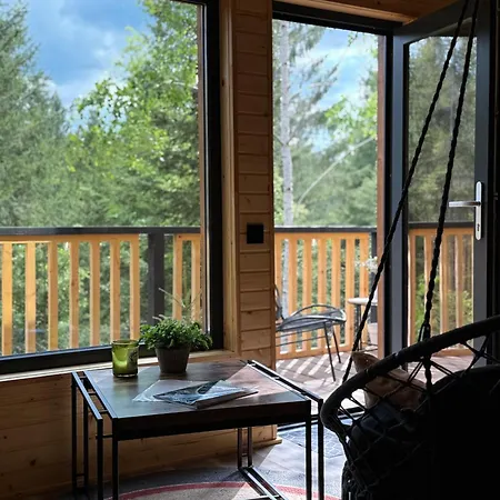 Apusenity- Refugiu Modern In Inima Naturii, Aproape De Вілла Клуж-Напока