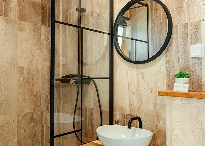 Apusenity- Refugiu Modern In Inima Naturii, Aproape De * كلوج-نابوكا