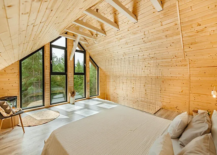 Apusenity- Refugiu Modern In Inima Naturii, Aproape De * كلوج-نابوكا