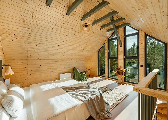 Apusenity- Refugiu Modern In Inima Naturii, Aproape De *