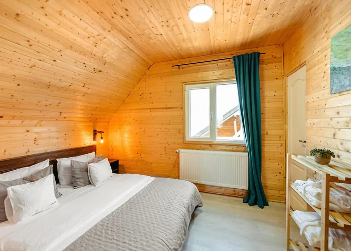 Apusenity- Refugiu Modern In Inima Naturii, Aproape De كلوج-نابوكا