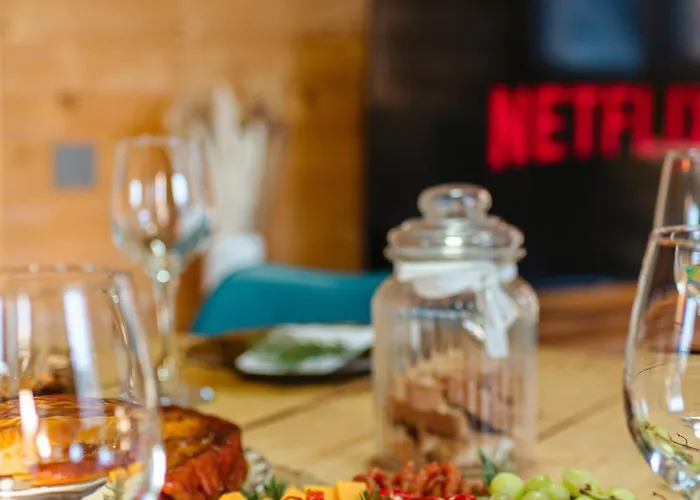 Apusenity- Refugiu Modern In Inima Naturii, Aproape De